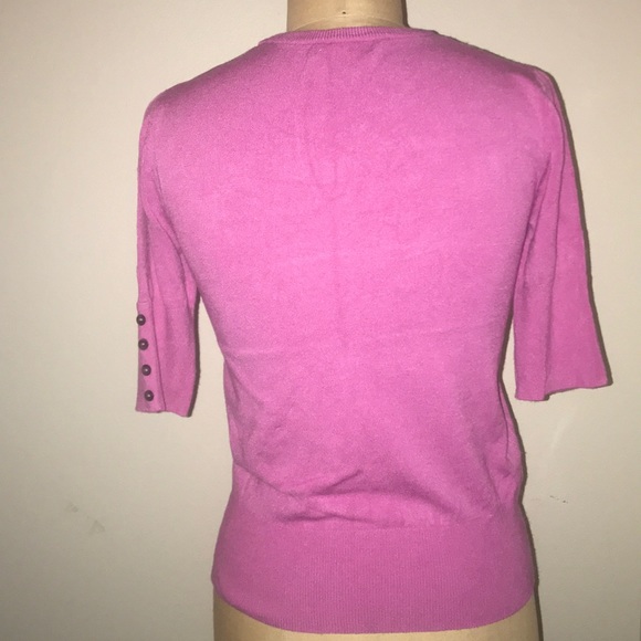 Isaac Mizrahi 3/4 sleeve pink sweater button trim - Picture 4 of 7